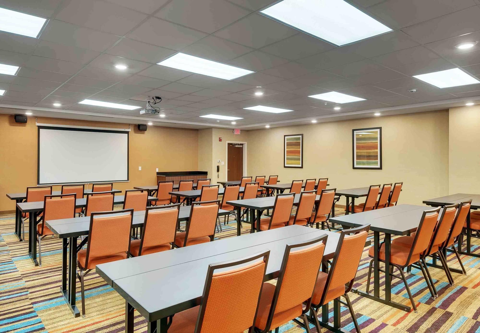 Fairfield By Marriott Houston Northwest/willowbrook 3*